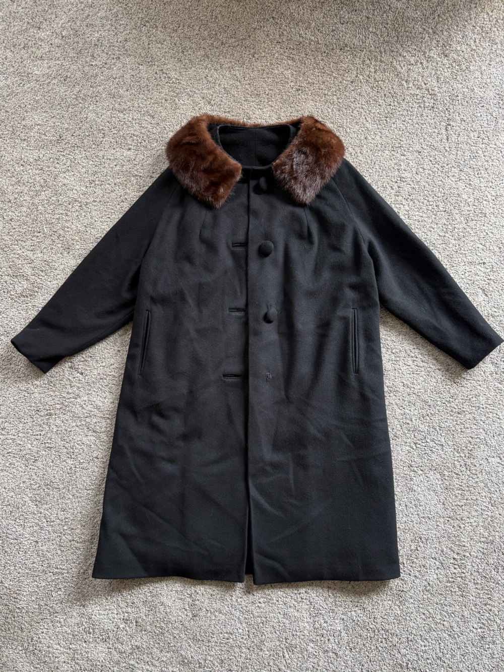Vintage 1960 Michel Daniel 100% Lustrosa by Wyandotte Wool Coat with Mink Collar